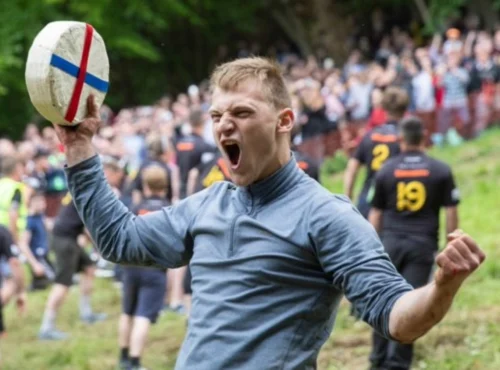 7 costumes culturais bizarros pelo mundo que você precisa conhecer