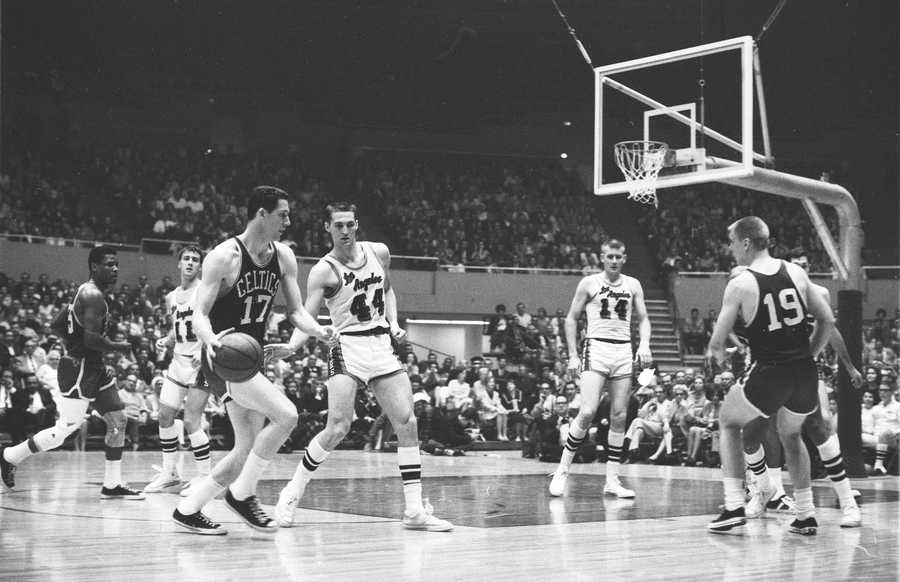 1966-nba-finals-gettyimages-81370988-665e6036a623c O fechamento da série histórica