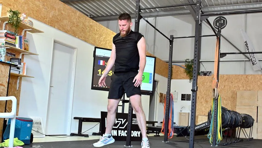 Burpees por 12h: o feito extremo de Joseph Salas