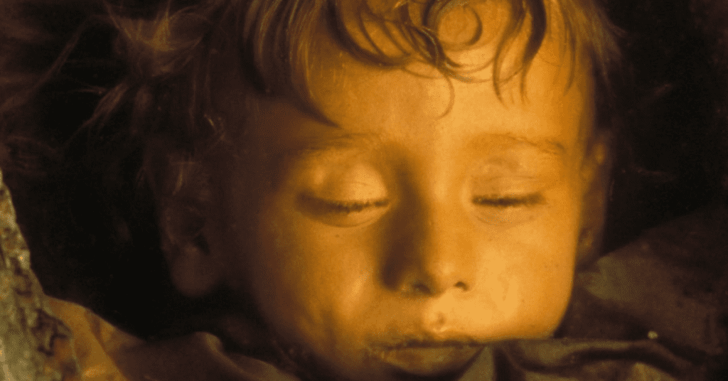 Rosalia Lombardo: A múmia que pisca no Museu de Palermo