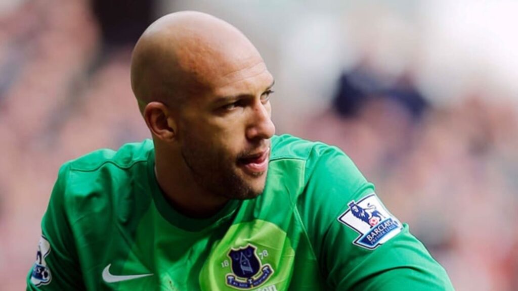 Tim Howard Tim Howard cresceu com o Tourette